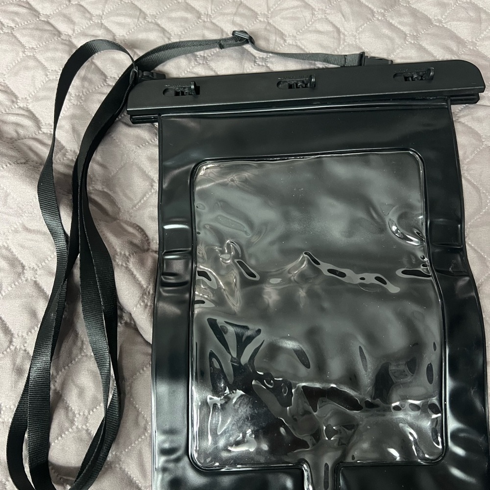 Black Waterproof Phone/Tablet Pouch